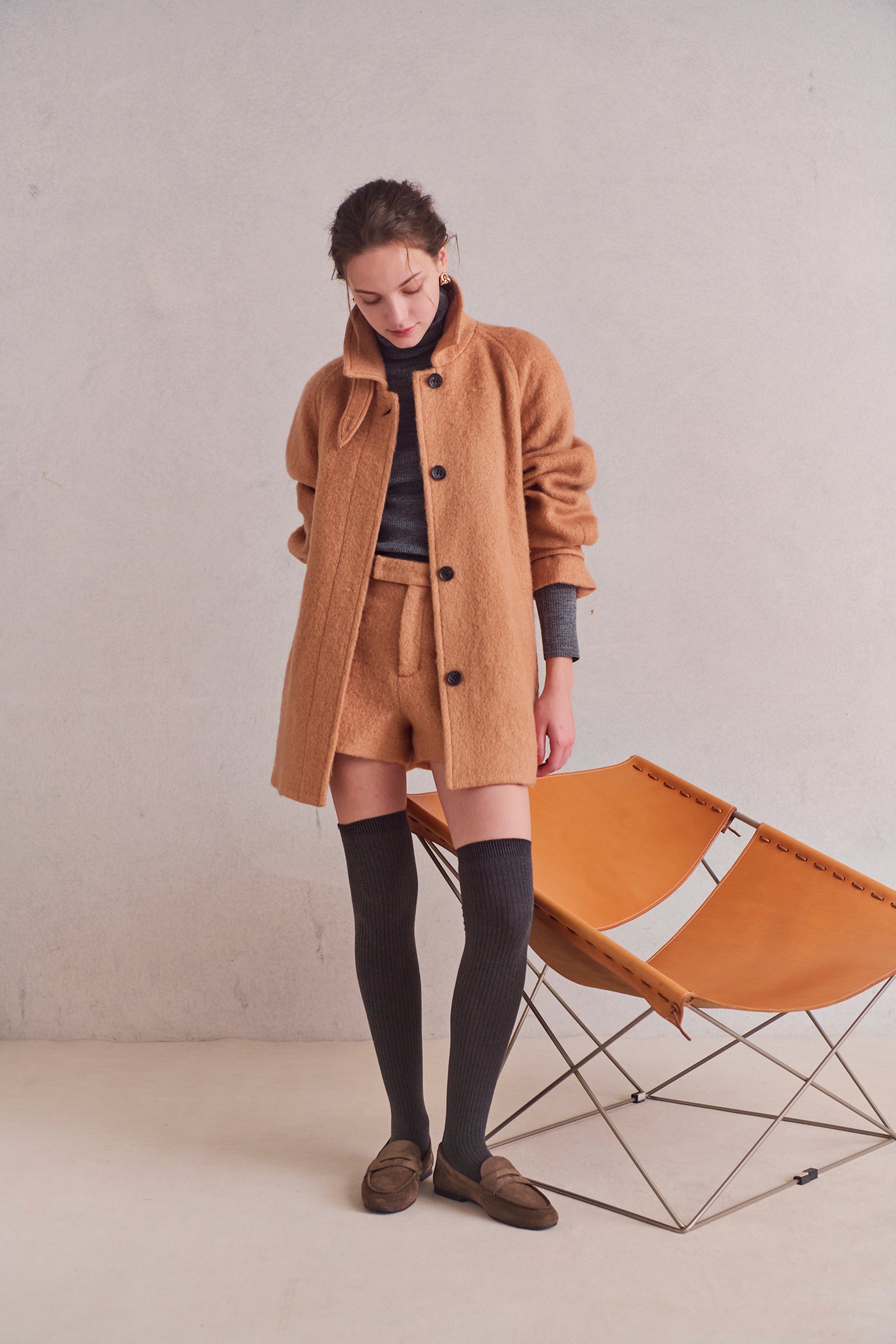 Loop cut shaggy shortpants