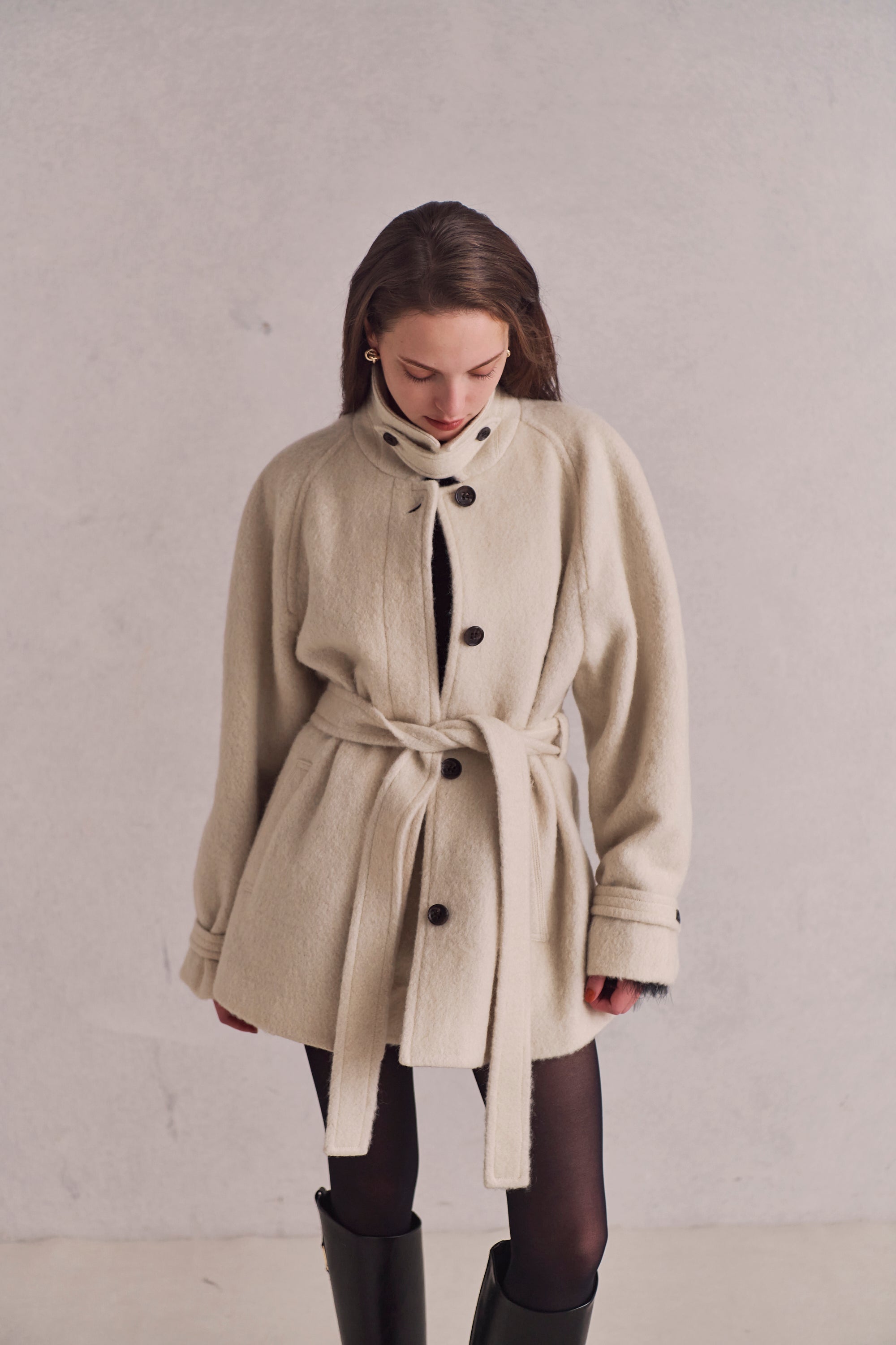 Loop cut shaggy coat
