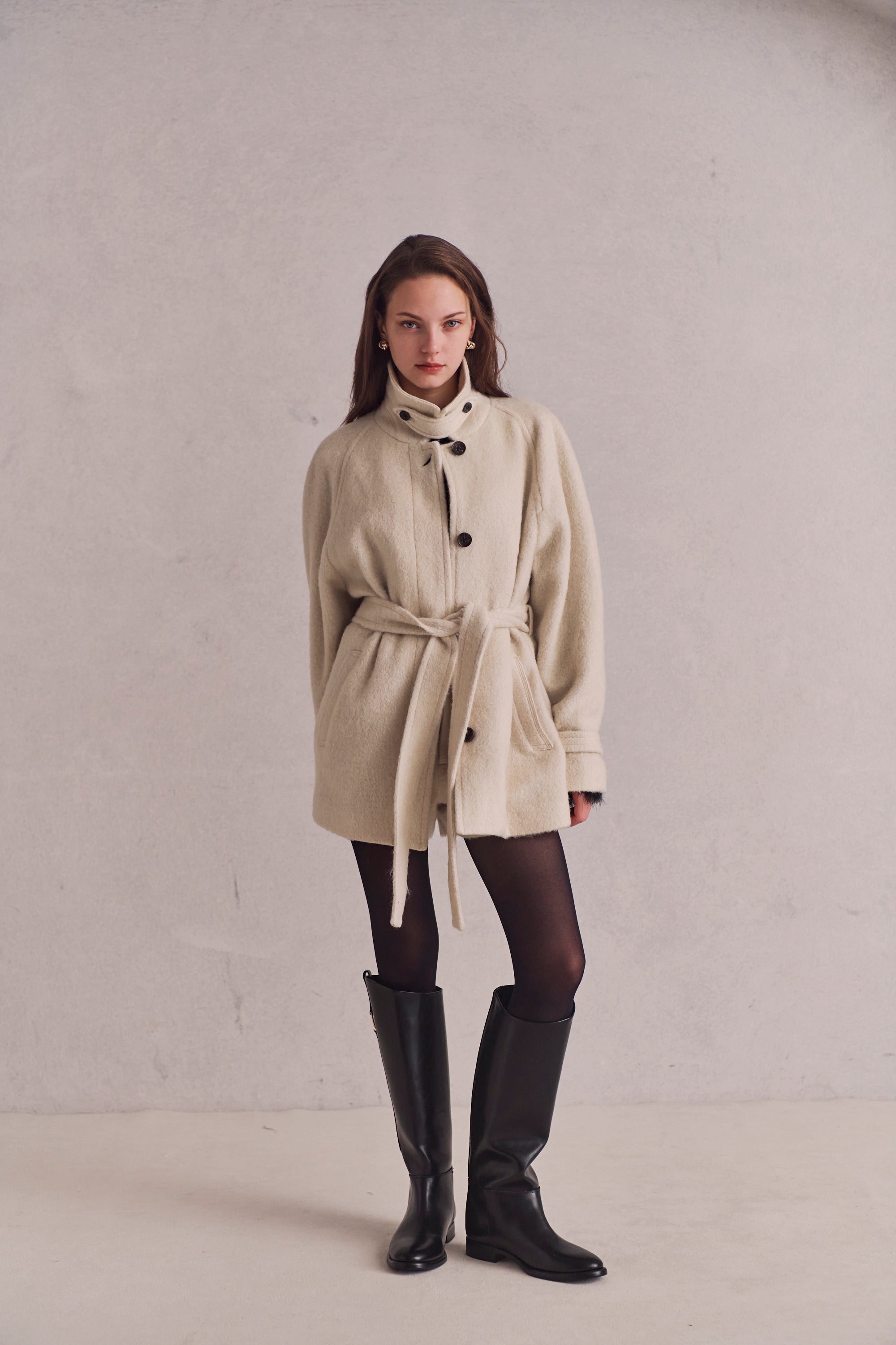 Loop cut shaggy coat