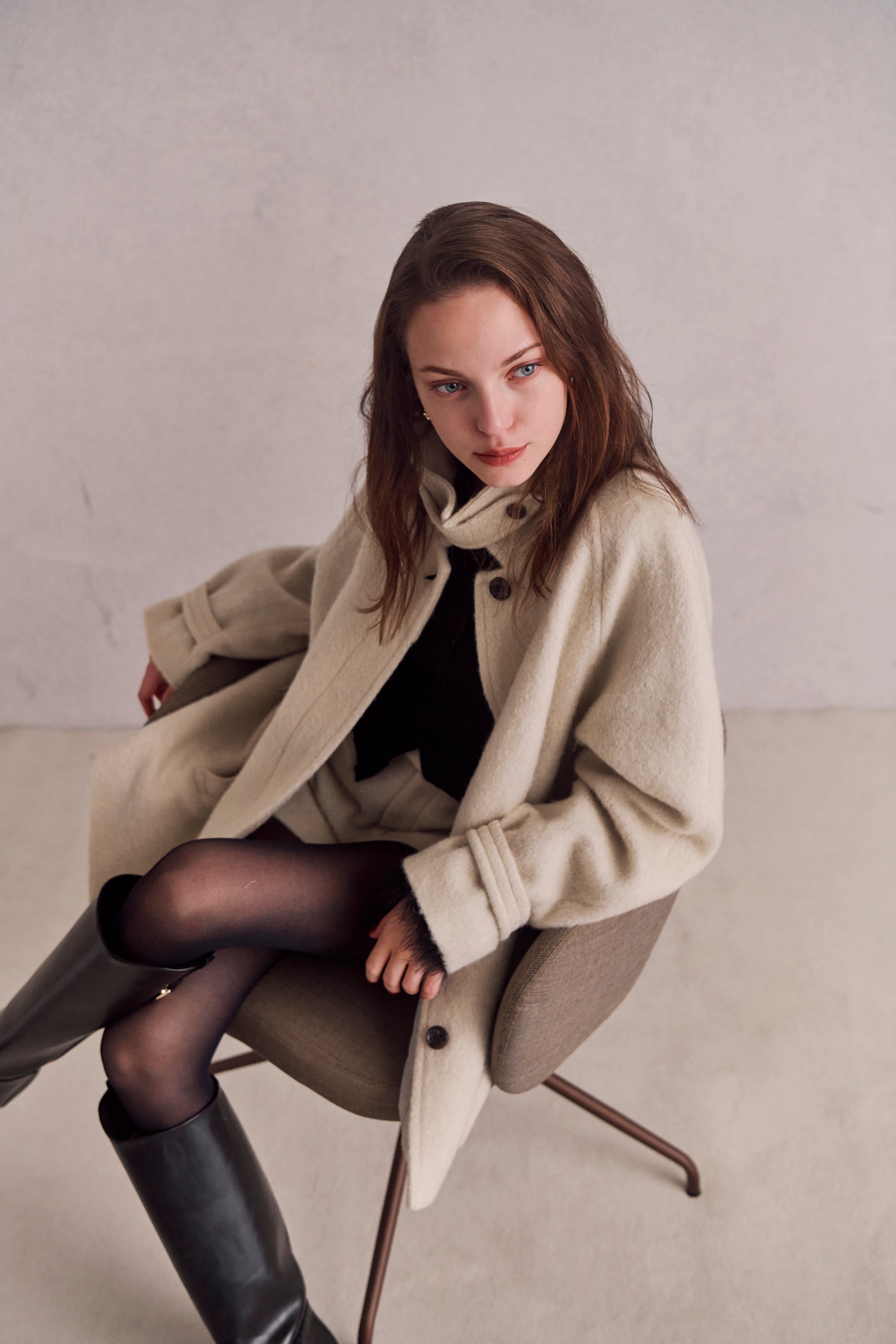 Loop cut shaggy coat