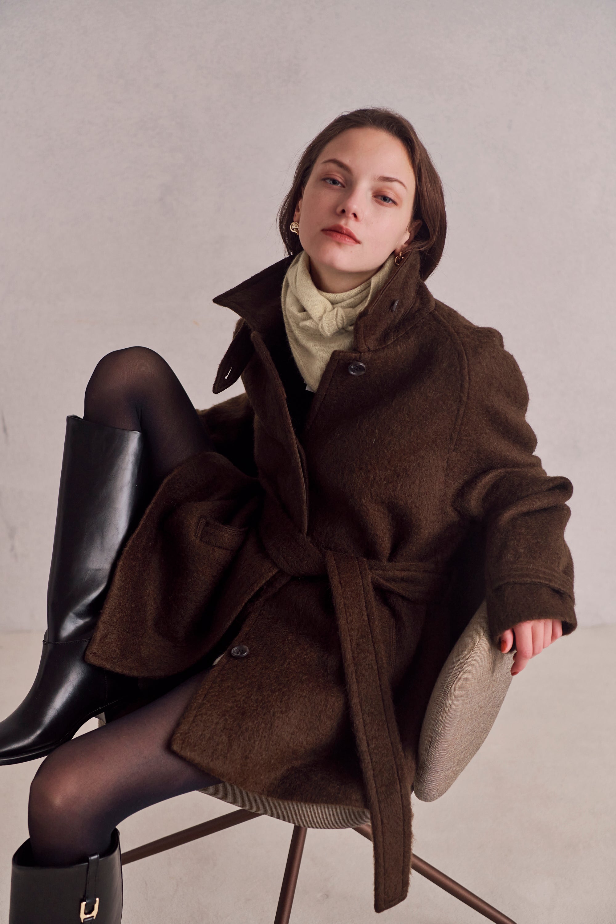 Loop cut shaggy coat