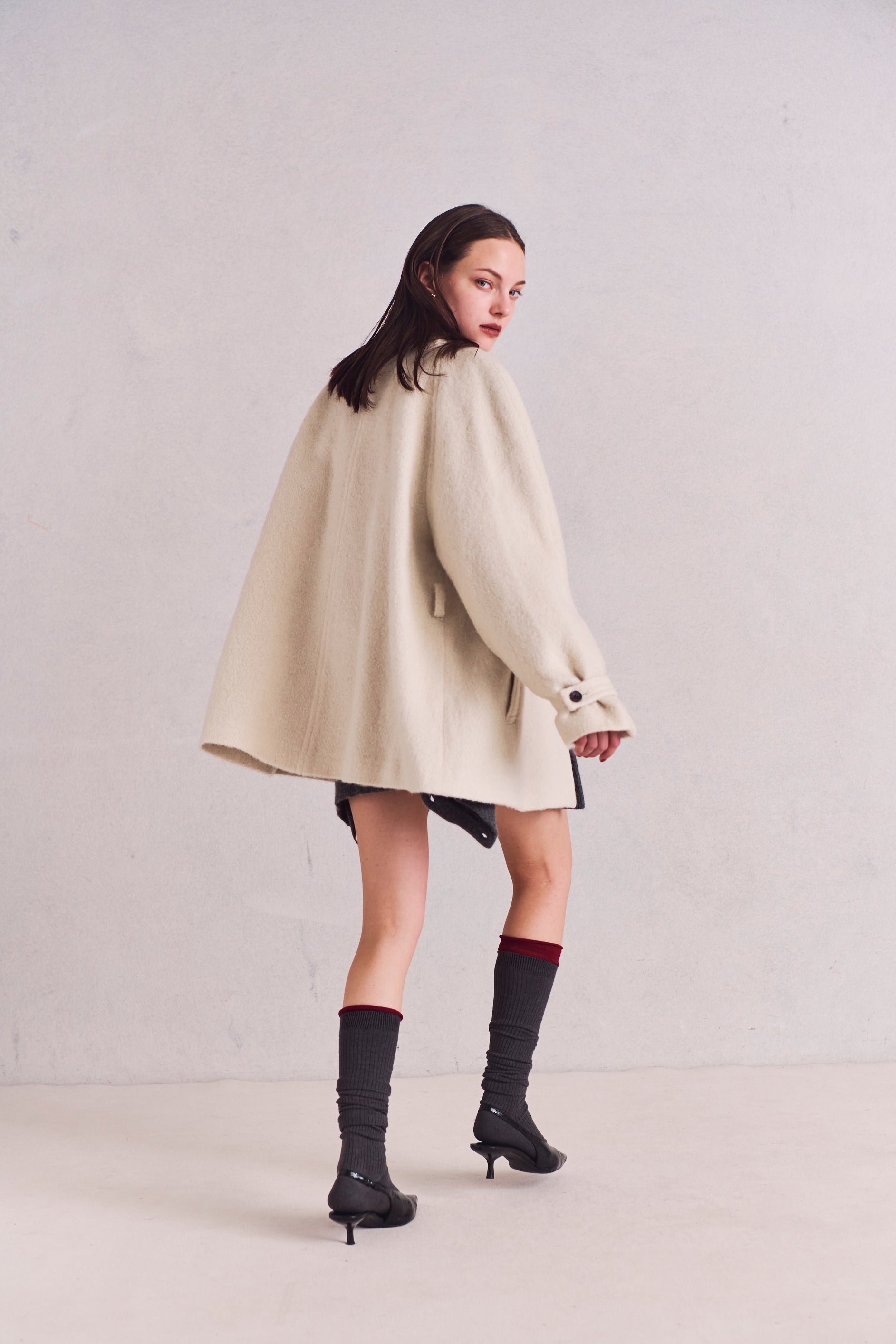 Loop cut shaggy coat