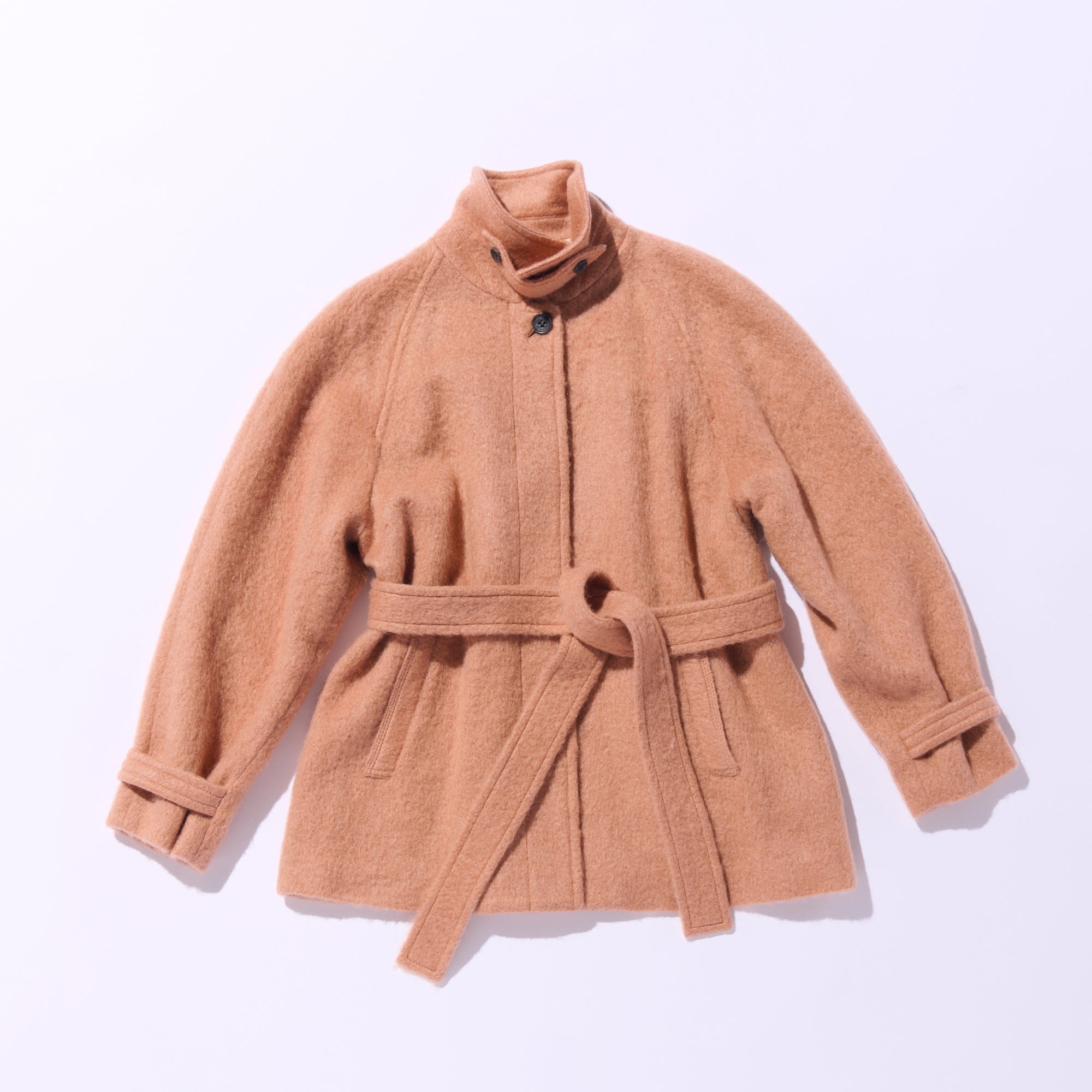 Loop cut shaggy coat