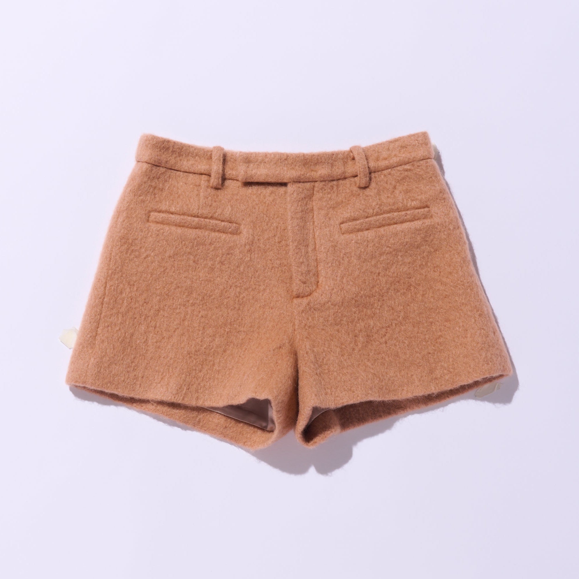 Loop cut shaggy shortpants