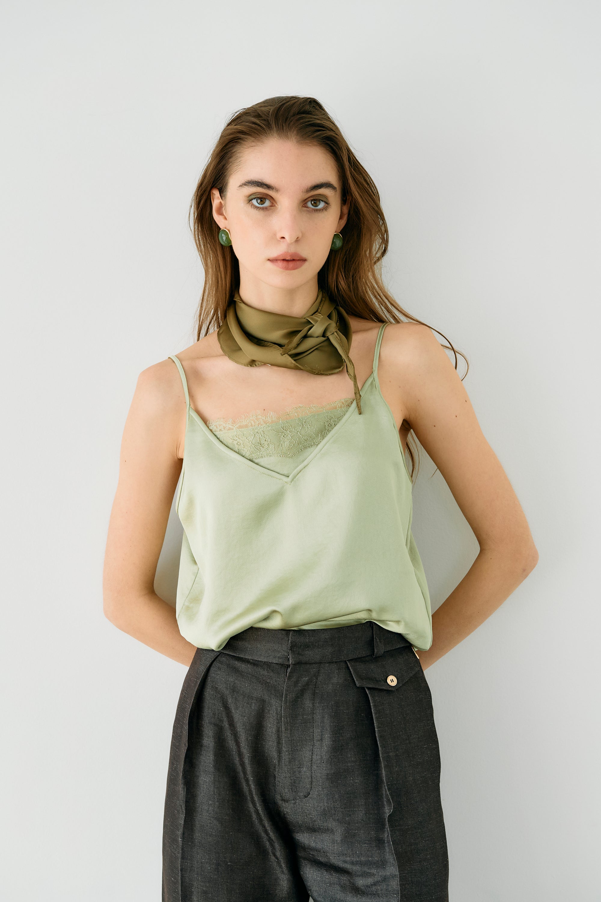 Flap straight pants