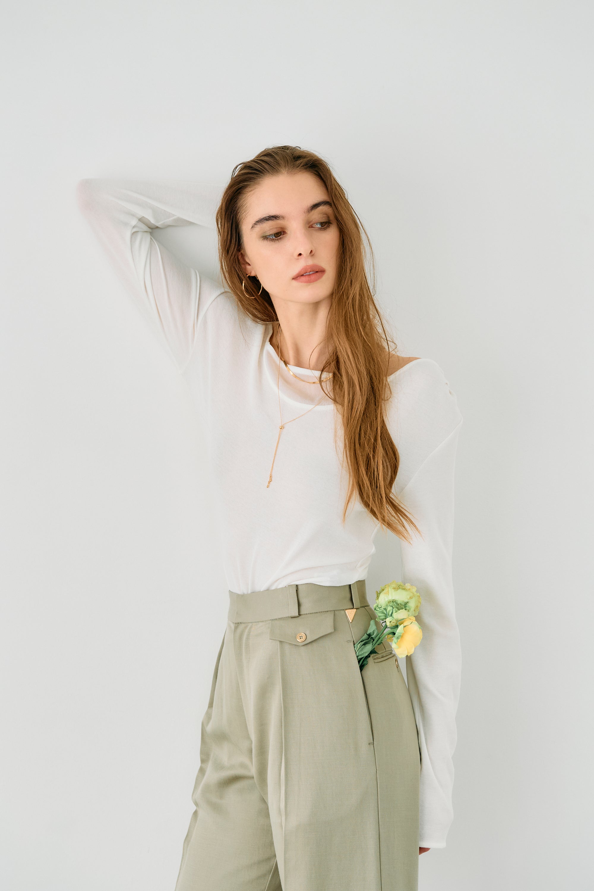 Flap straight pants