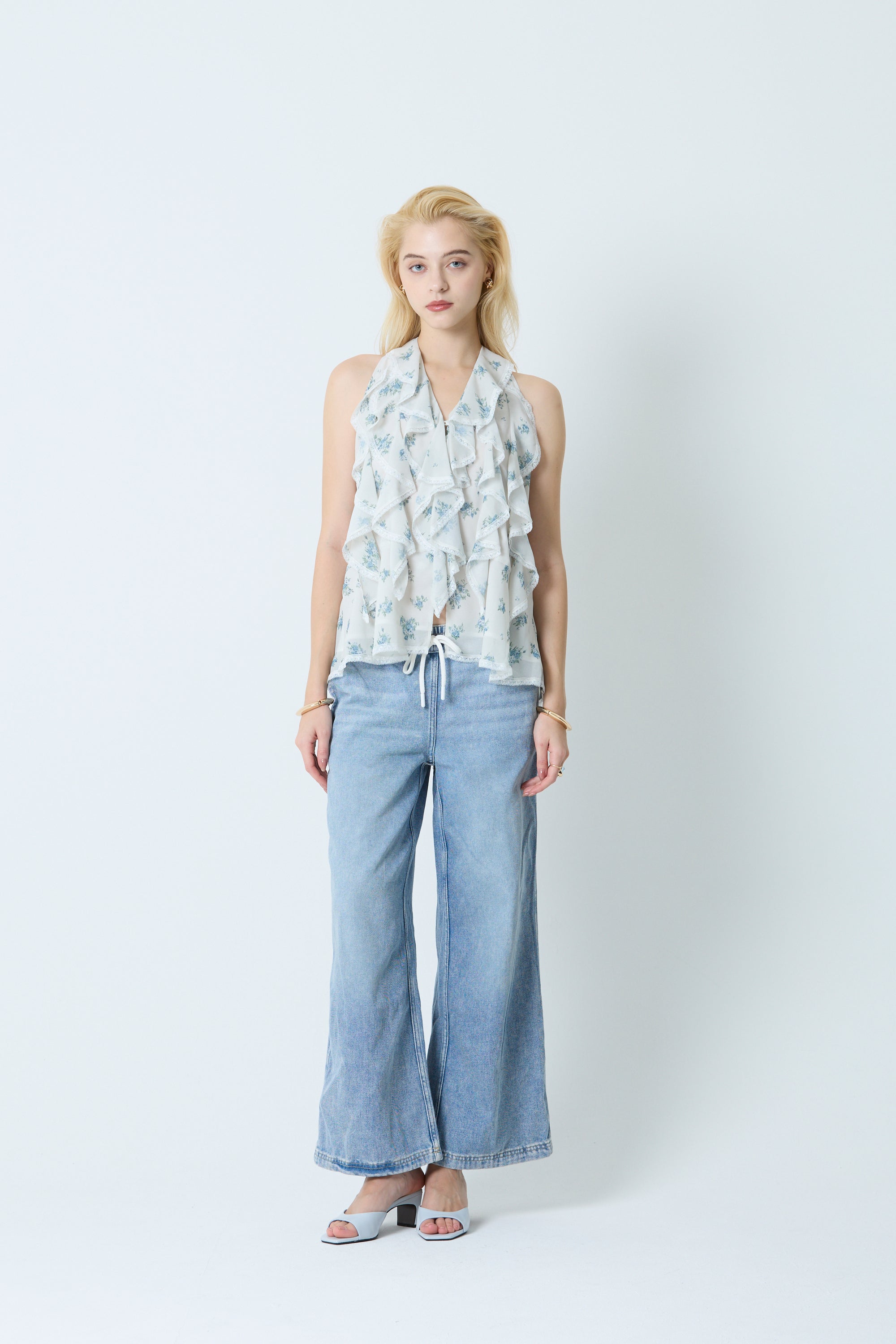 "Blurred flowers" Ruffle blouse