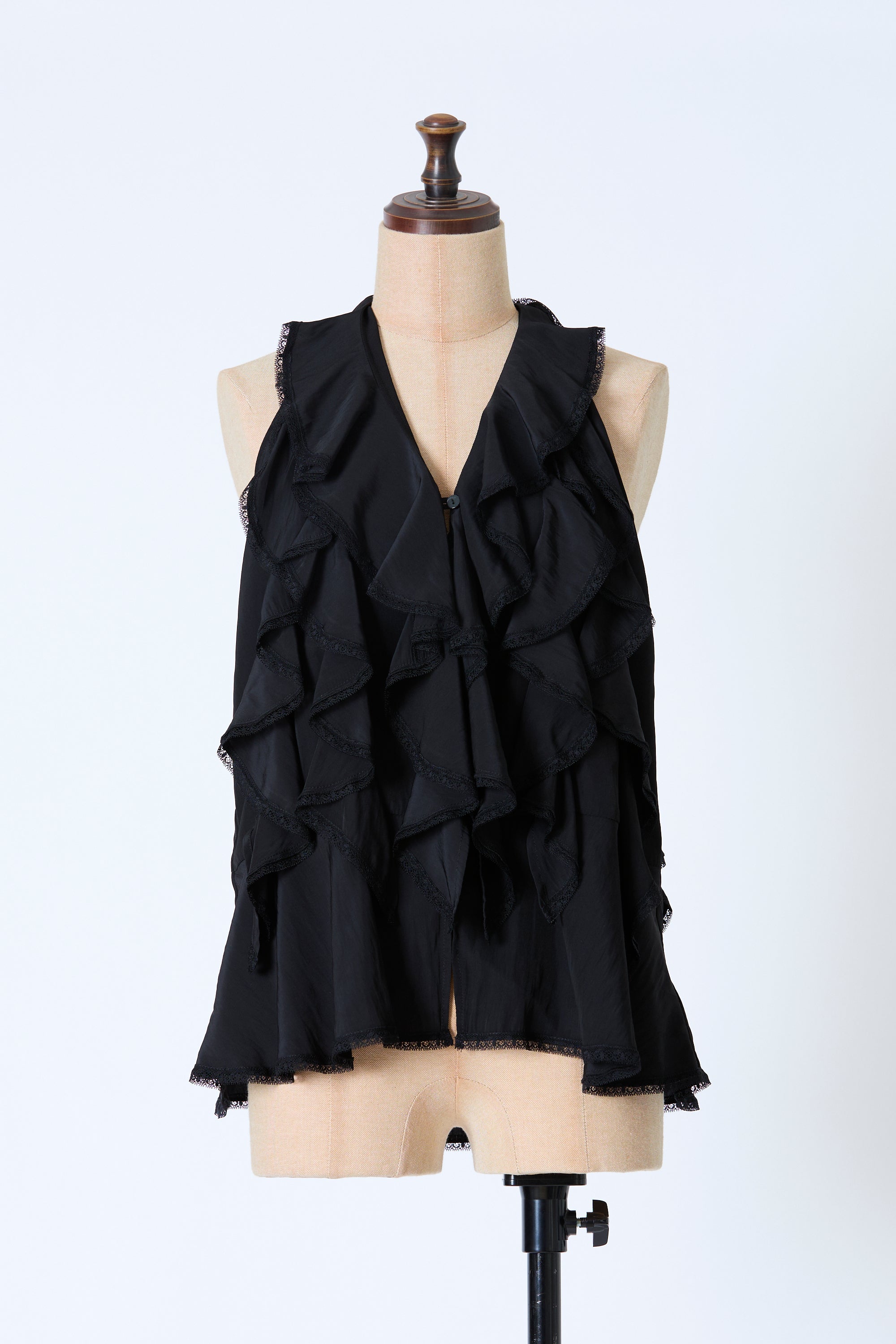 Lace ruffle blouse