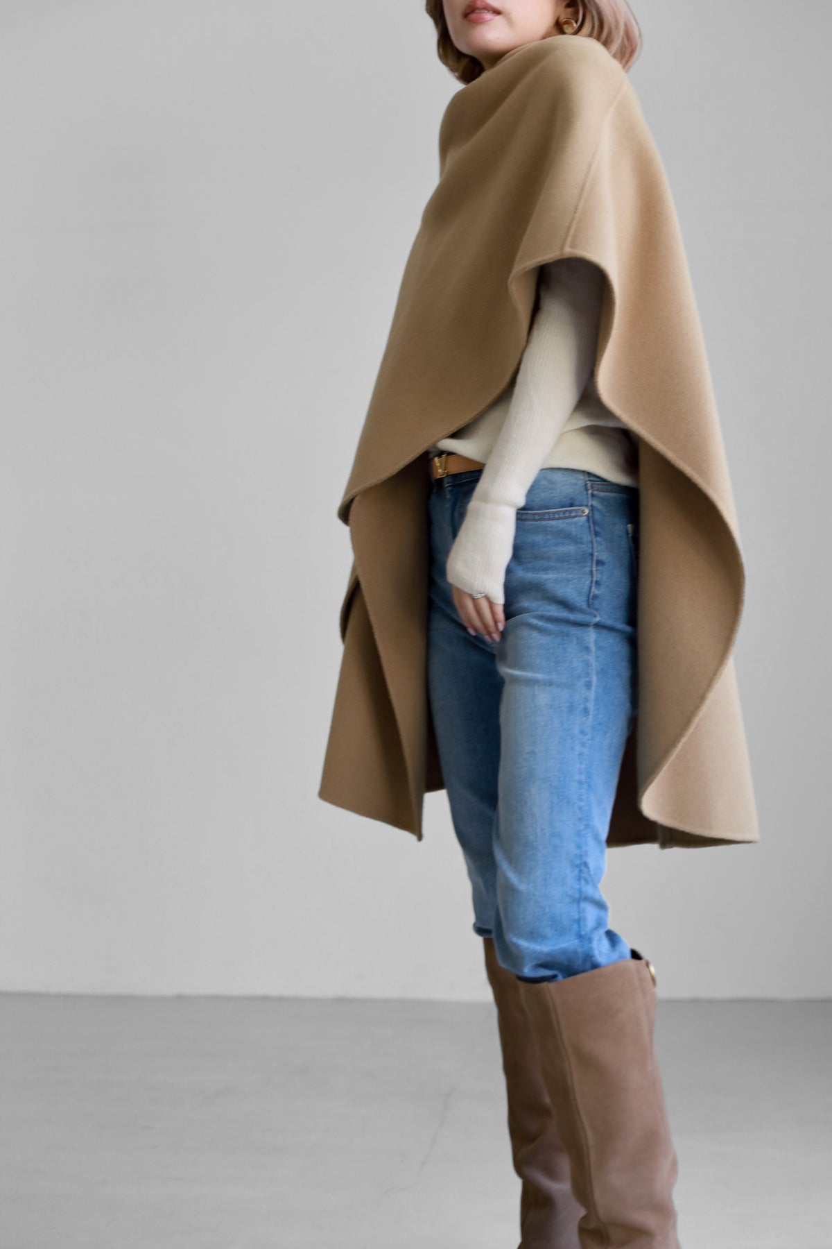 Multi-way cape coat
