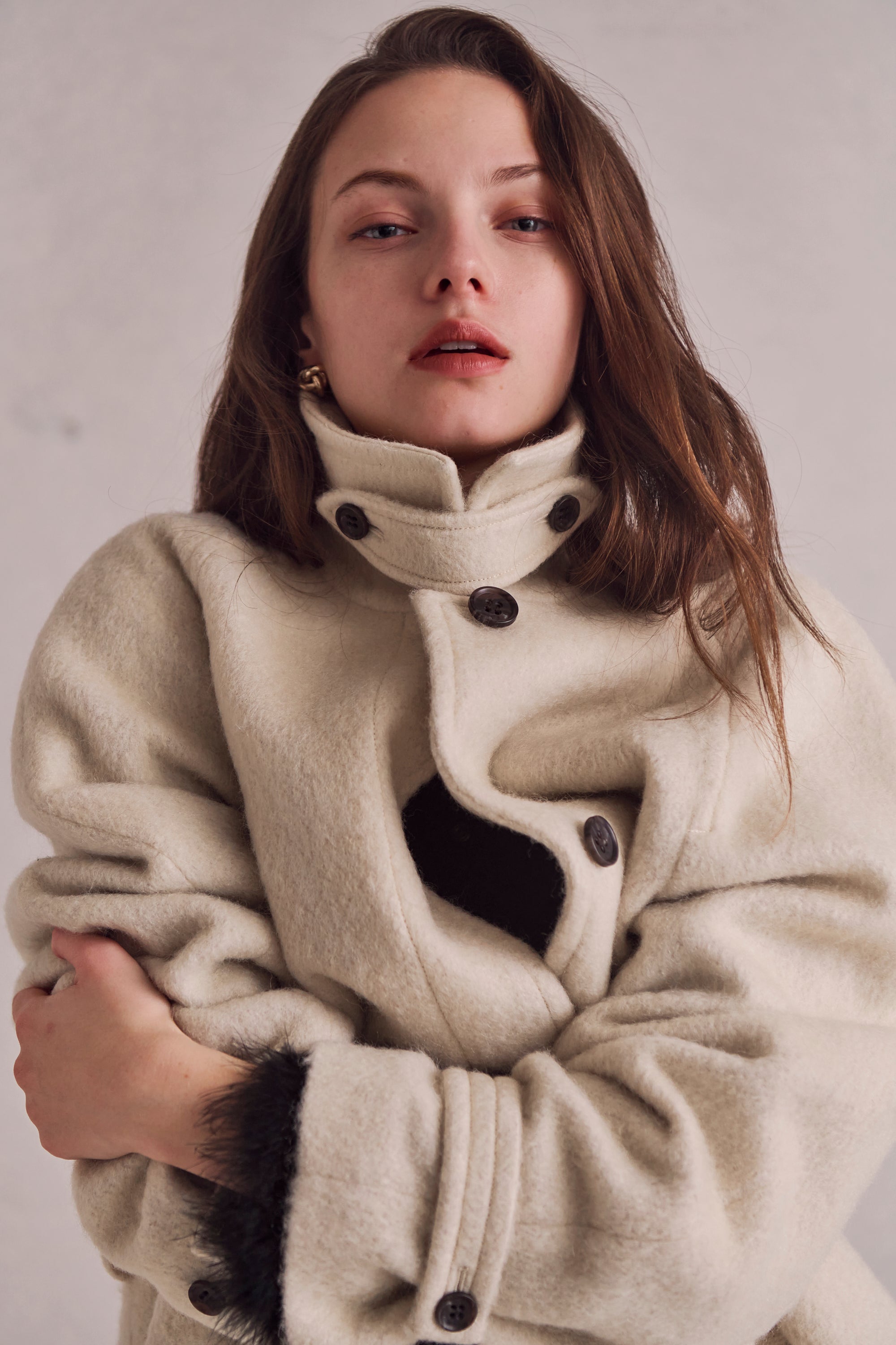 Loop cut shaggy coat