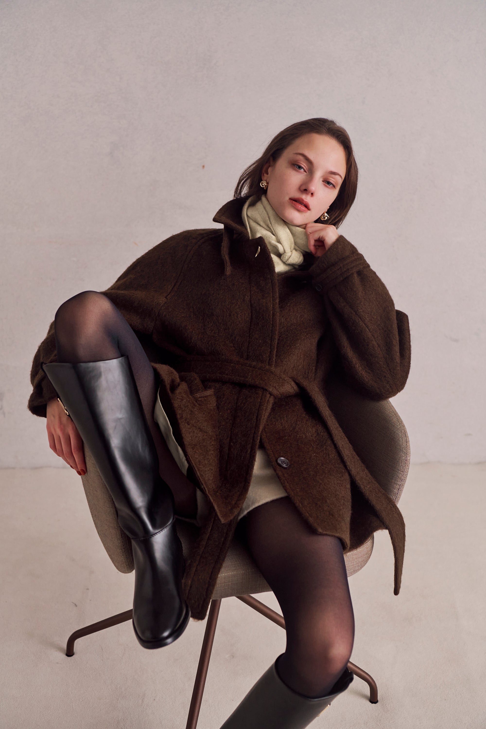 Loop cut shaggy coat