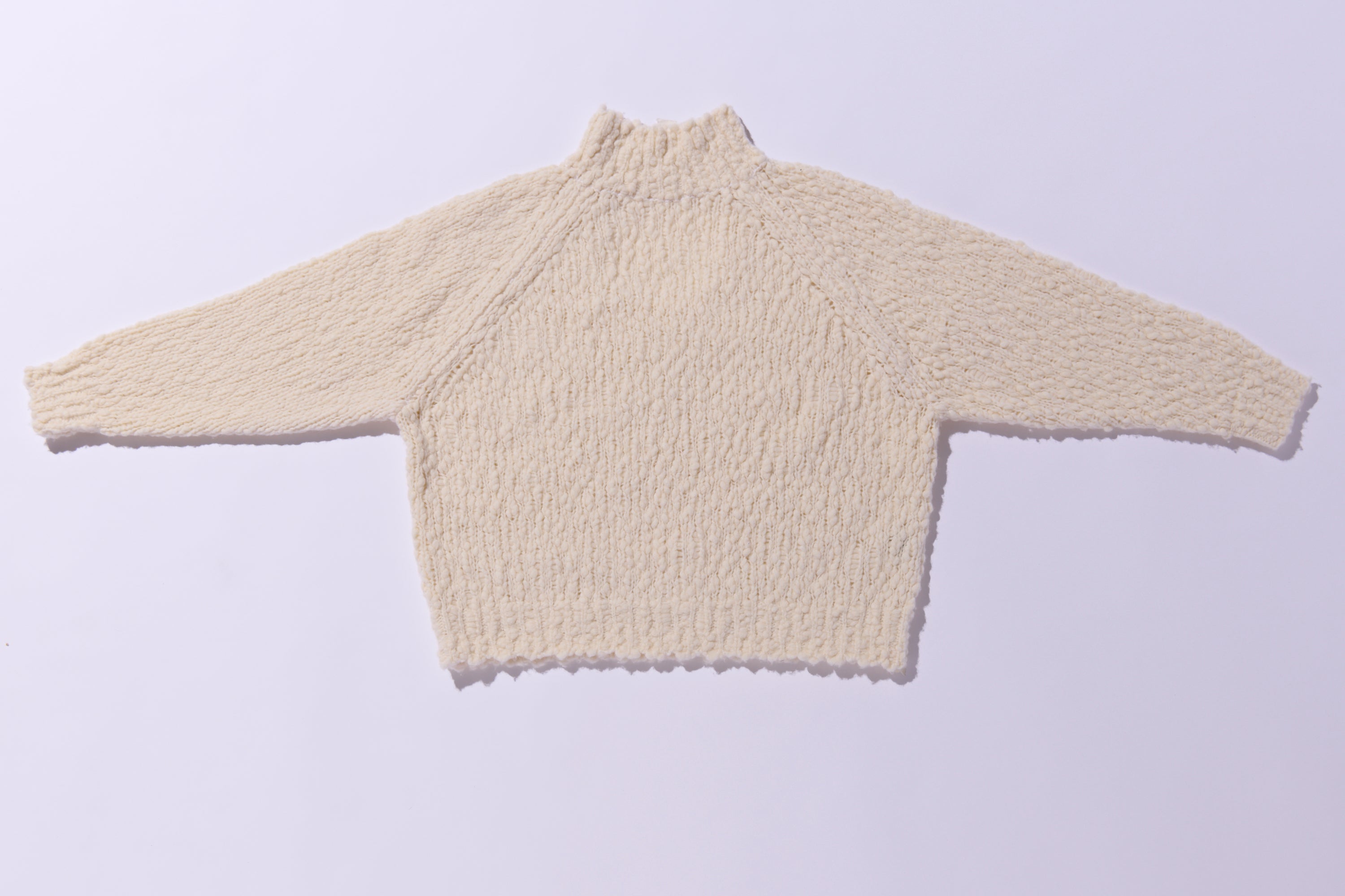 Back-open slubyarn knit