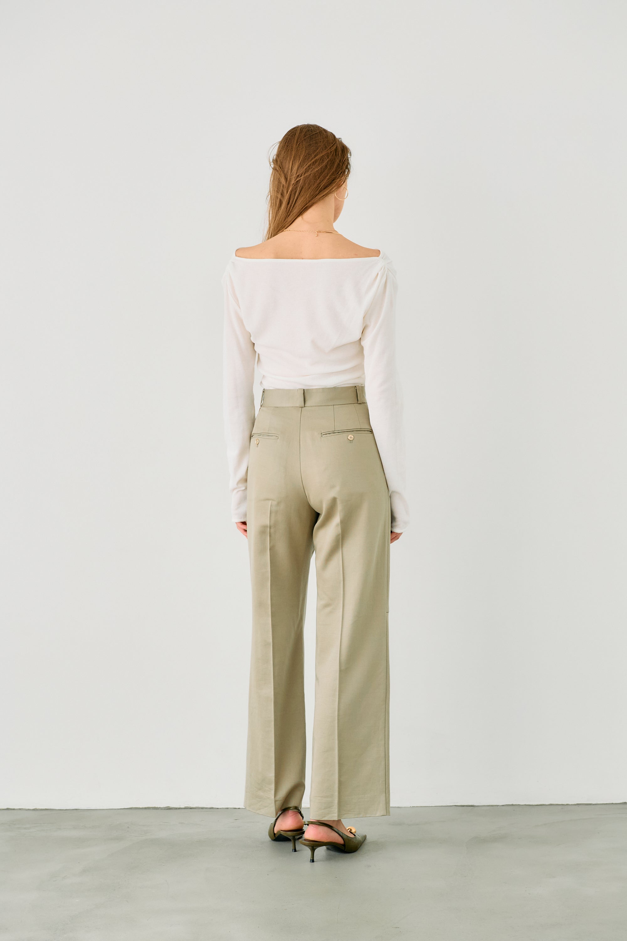 Flap straight pants