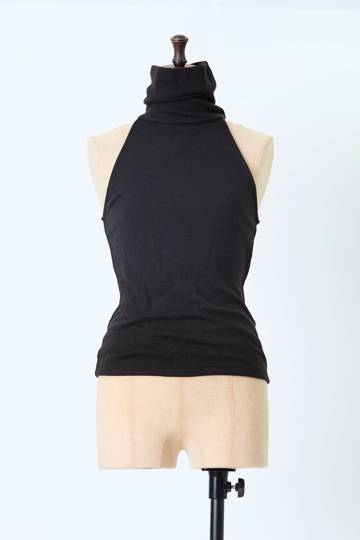 Halter neck wool tops