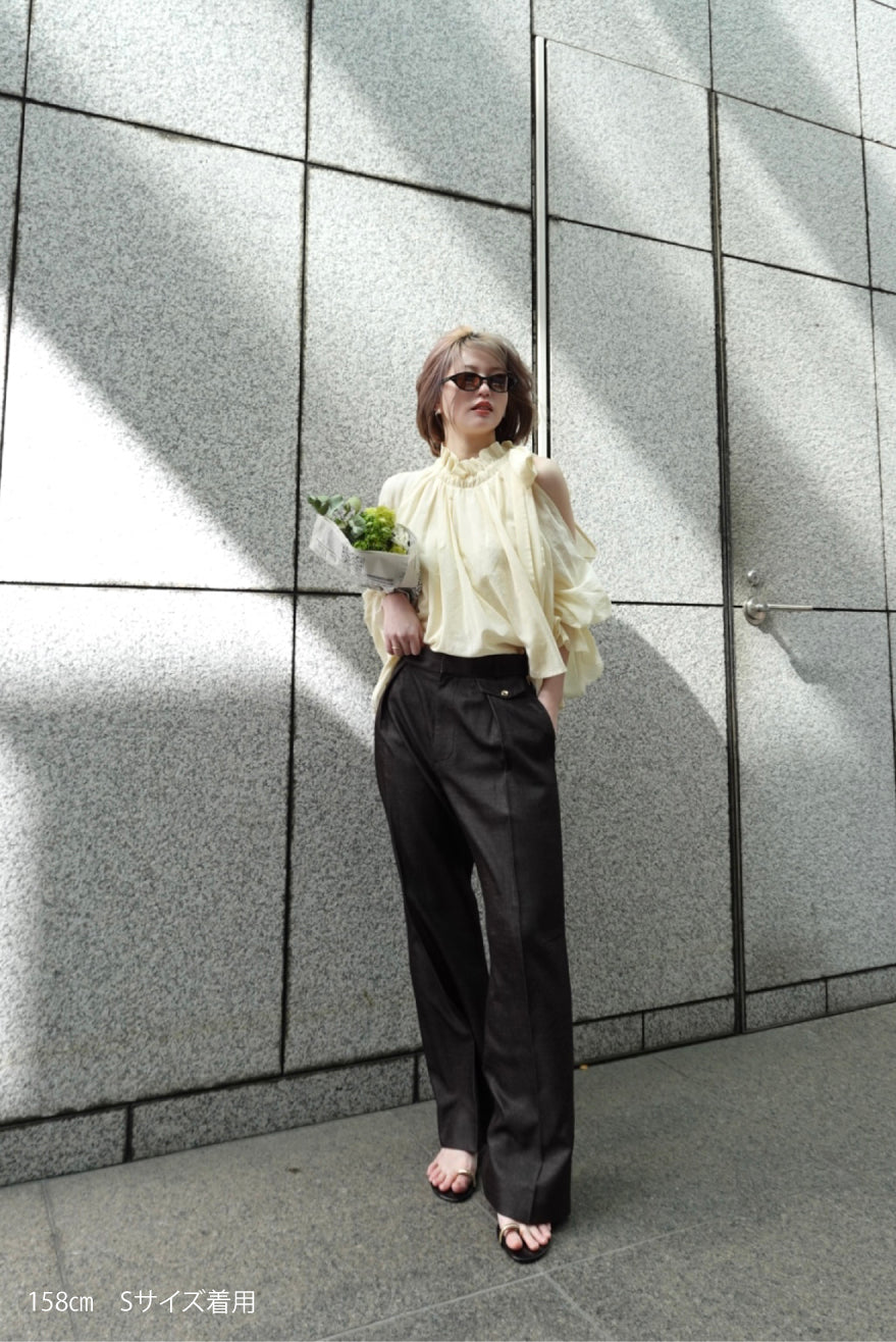 Flap straight pants