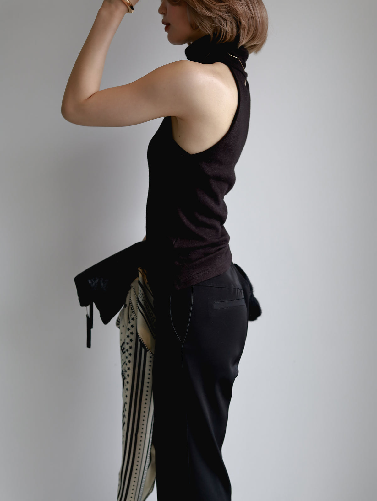 Halter neck wool tops