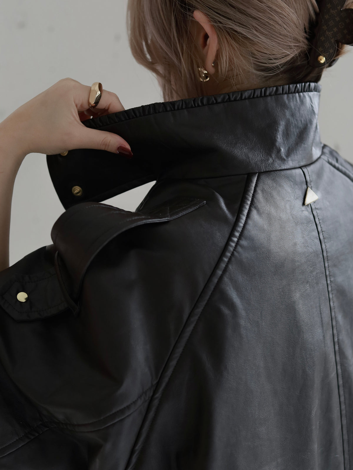 Cut-out leather blouson