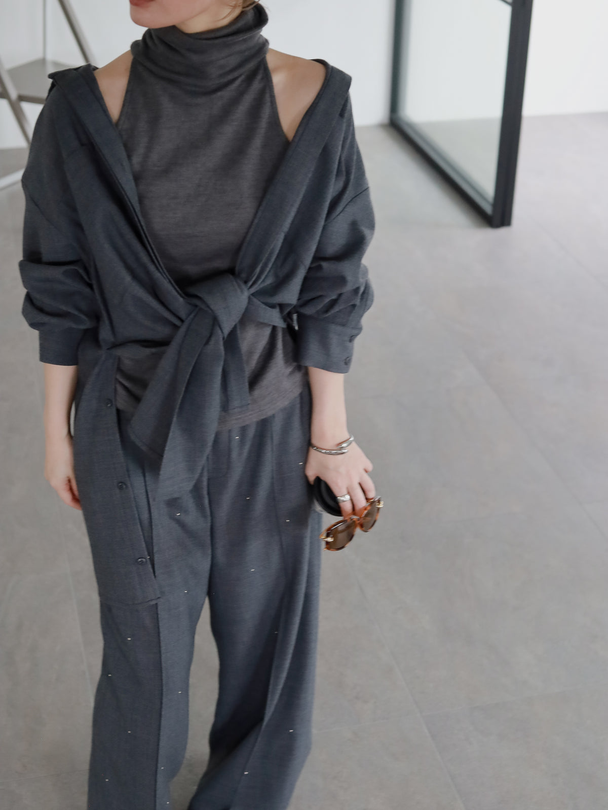 Halter neck wool tops